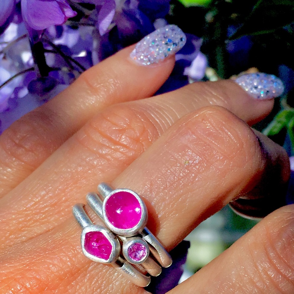 NATURAL RARE HOT PINK SAPPHIRE MATTE STERLING RING - Picture 4 of 8